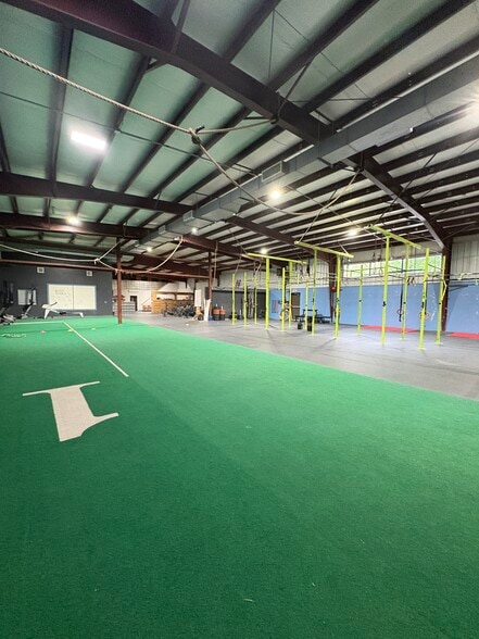 3646 California Rd, Orchard Park, NY for lease - Building Photo - Image 3 of 11