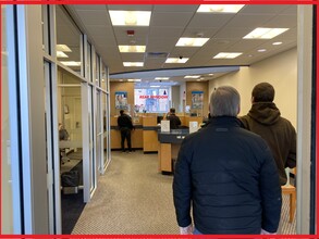 1004-1016 Beacon St, Brookline, MA for lease Interior Photo- Image 1 of 3