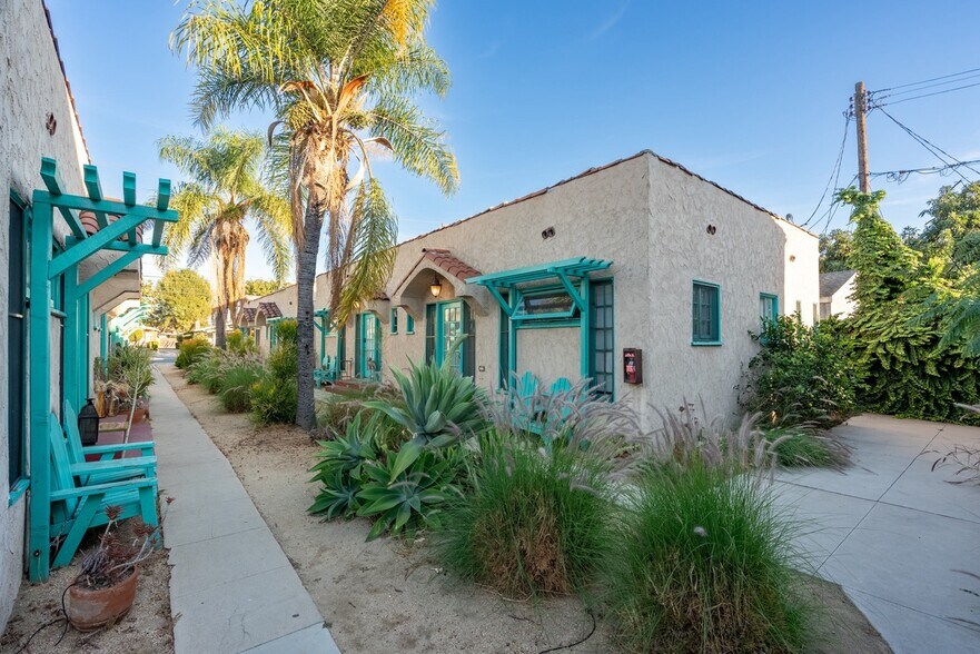 615 S Columbus Ave, Glendale, CA à vendre - Photo du bâtiment - Image 3 de 39