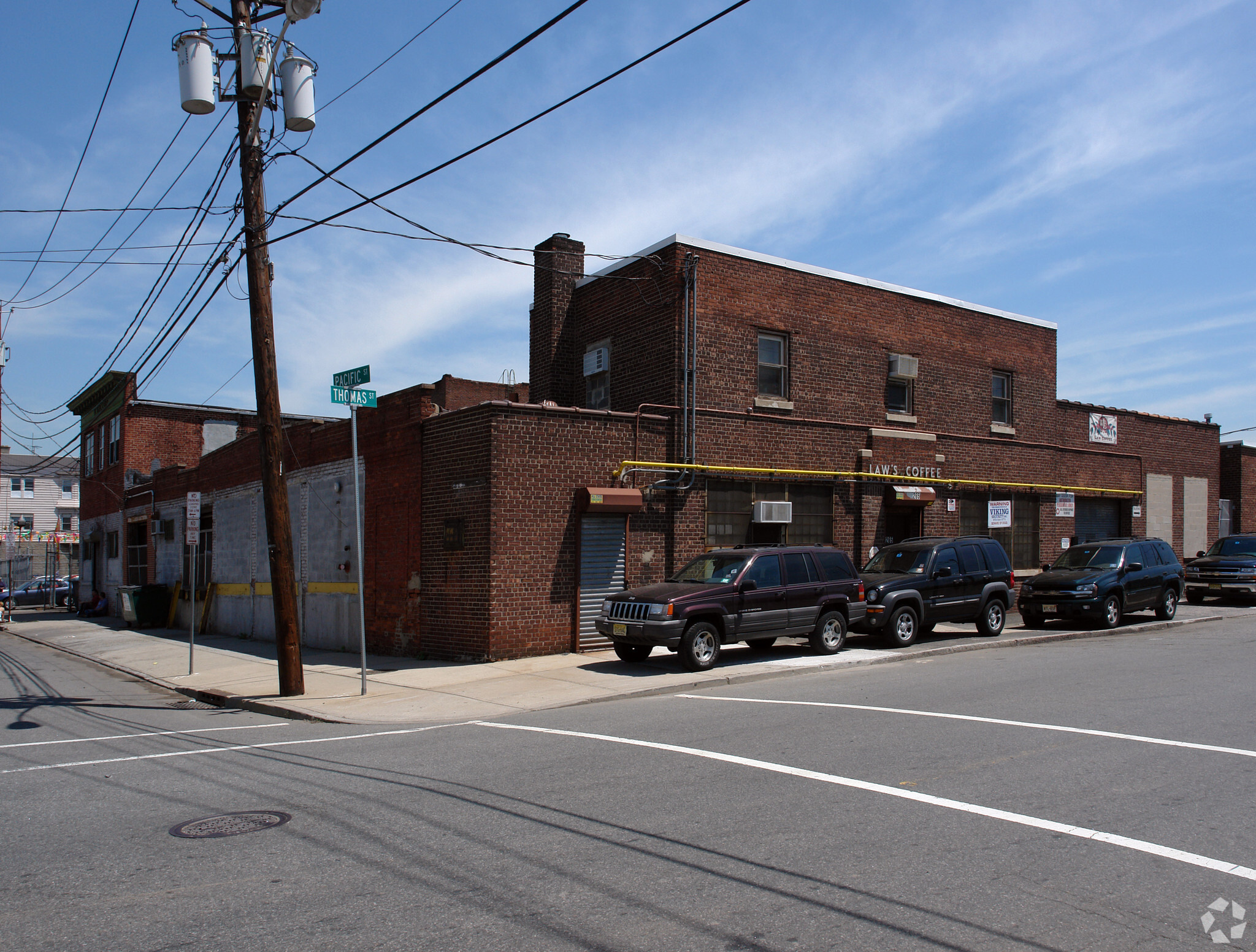 265 Thomas St, Newark, NJ à louer Photo principale- Image 1 de 10