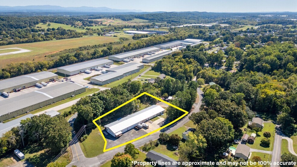 1050 Whisperwood Trl NE, Cleveland, TN à vendre - Aérien - Image 1 de 56