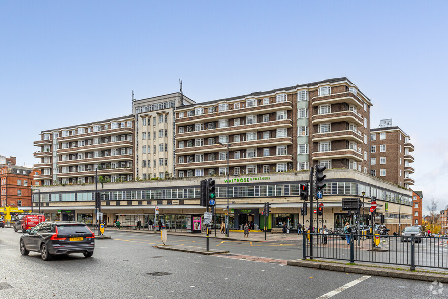 191-217 Finchley Rd, London à louer - Photo du bâtiment - Image 2 de 2