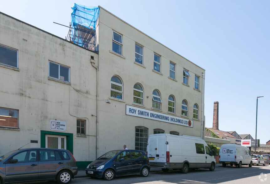 47-57 Feeder Rd, Bristol à vendre - Photo du bâtiment - Image 3 de 4