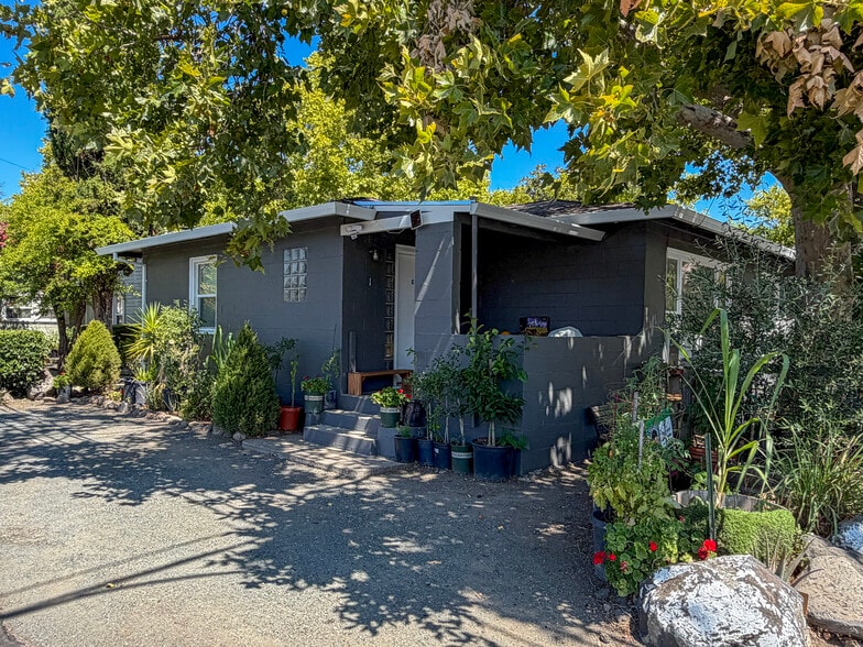 1701 Lake St, Calistoga, CA for sale - Building Photo - Image 2 of 27