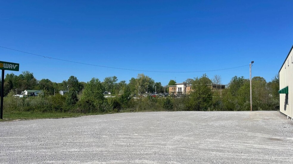 15617 TN-111, Spencer, TN à vendre - Photo du bâtiment - Image 1 de 9