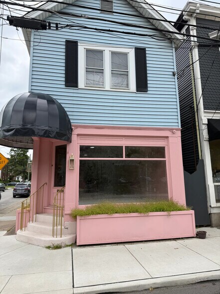2759 Observatory Ave, Cincinnati, OH à louer - Photo du bâtiment - Image 1 de 1