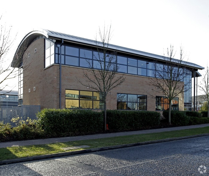 Cheetah Rd, Coventry à louer - Photo du bâtiment - Image 3 de 4