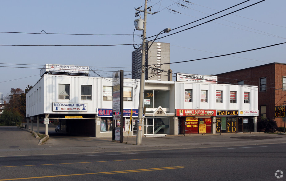 39 Dundas St E, Mississauga, ON for lease - Primary Photo - Image 1 of 2