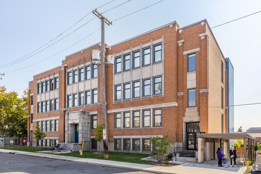 44 Eccles St, Ottawa, ON for sale - Primary Photo - Image 1 of 1