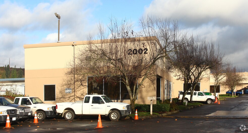2002 W Valley Hwy N, Auburn, WA for lease - Building Photo - Image 2 of 3