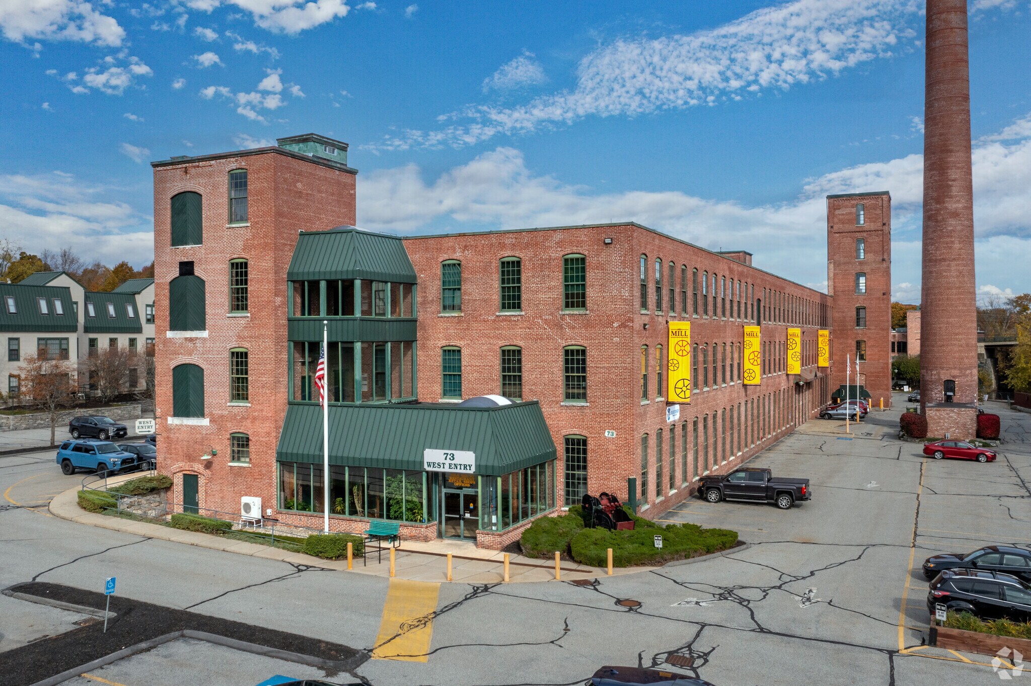 73-75 Princeton St, N Chelmsford, MA à louer Photo principale- Image 1 de 5