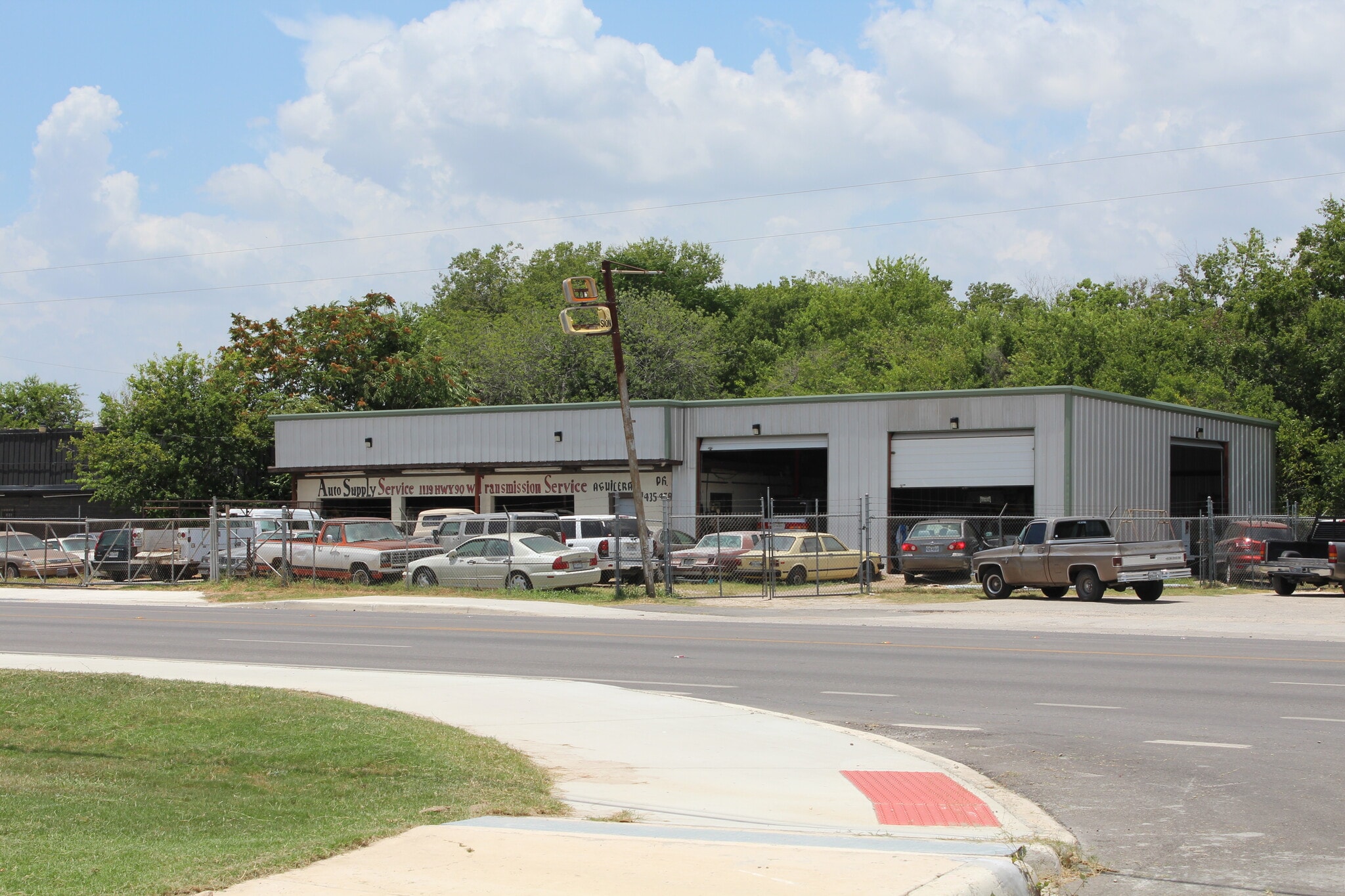 1119 Historic Old Hwy 90, San Antonio, TX for sale Primary Photo- Image 1 of 7