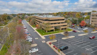 Plus de détails pour 1400 Abbot Rd, East Lansing, MI - Bureau à louer