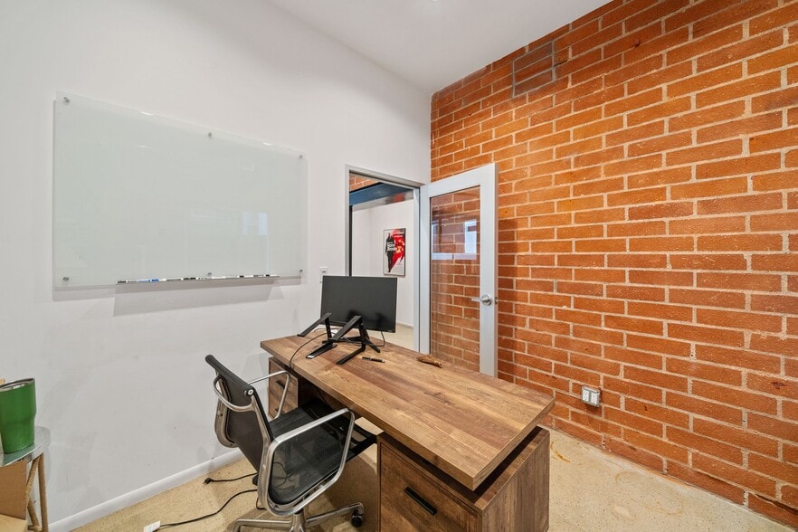 11333 Iowa Ave, Los Angeles, CA for sale - Building Photo - Image 3 of 15