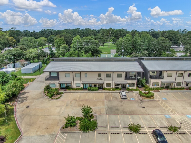 1300 Rayford Park Rd, Spring, TX for sale - Building Photo - Image 2 of 32
