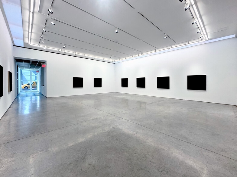 507 W 24th St, New York, NY for lease - Building Photo - Image 3 of 10