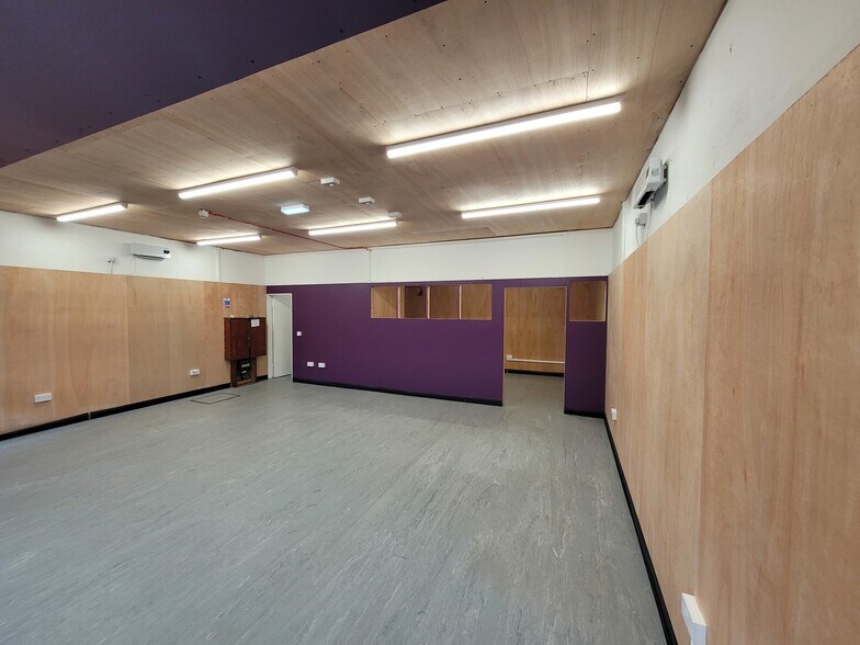 130 Blochairn Rd, Glasgow à louer - Photo du bâtiment - Image 2 de 2