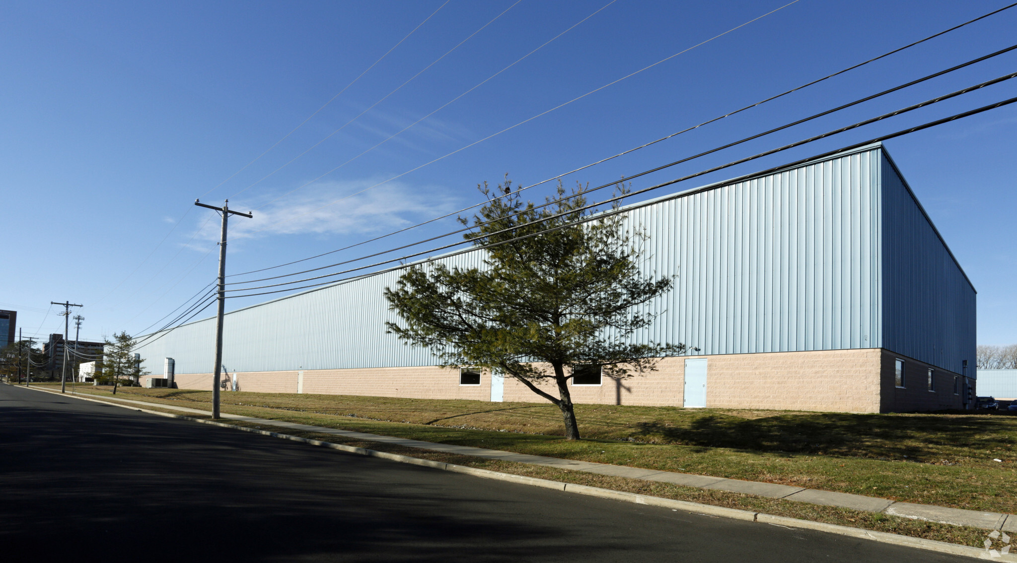 1930 Heck Ave, Neptune, NJ for lease Primary Photo- Image 1 of 3