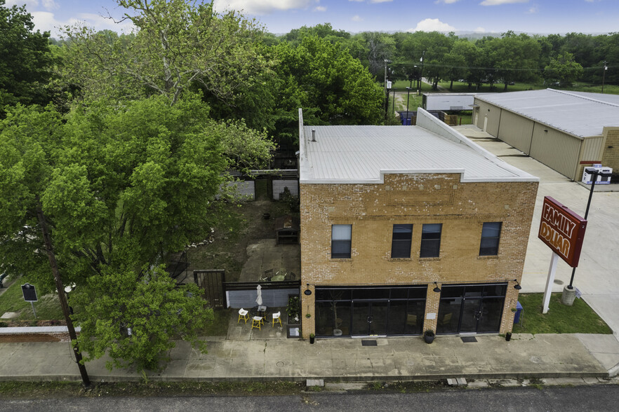 110 E Main St, Cumby, TX for sale - Building Photo - Image 3 of 23