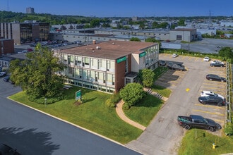 880 Lady Ellen Pl, Ottawa, ON à louer Photo intérieure- Image 1 de 16