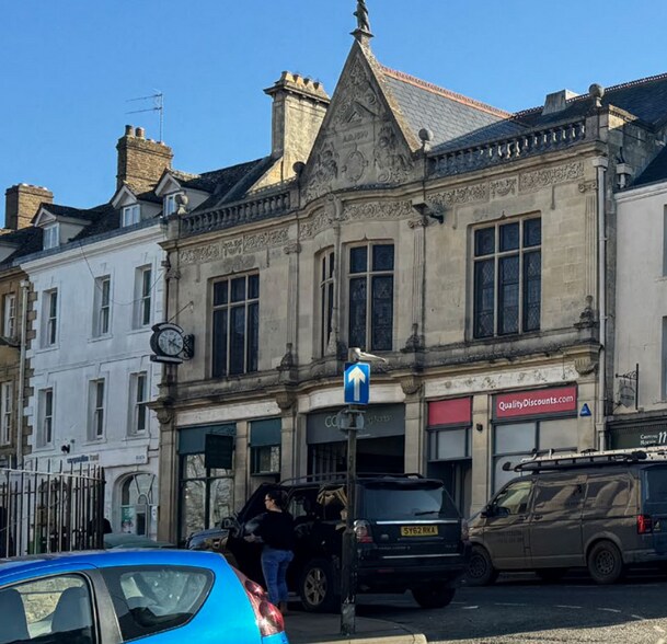4 High St, Chipping Norton à vendre - Photo principale - Image 1 de 1