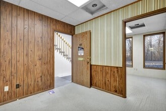 3721 W Michigan Ave, Lansing, MI à louer Photo du bâtiment- Image 2 de 7