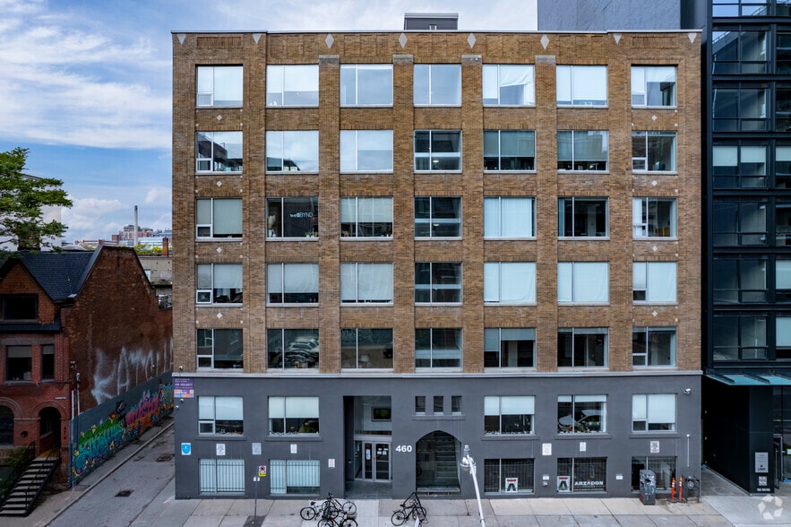 460 Richmond St W, Toronto, ON for lease - Building Photo - Image 2 of 5