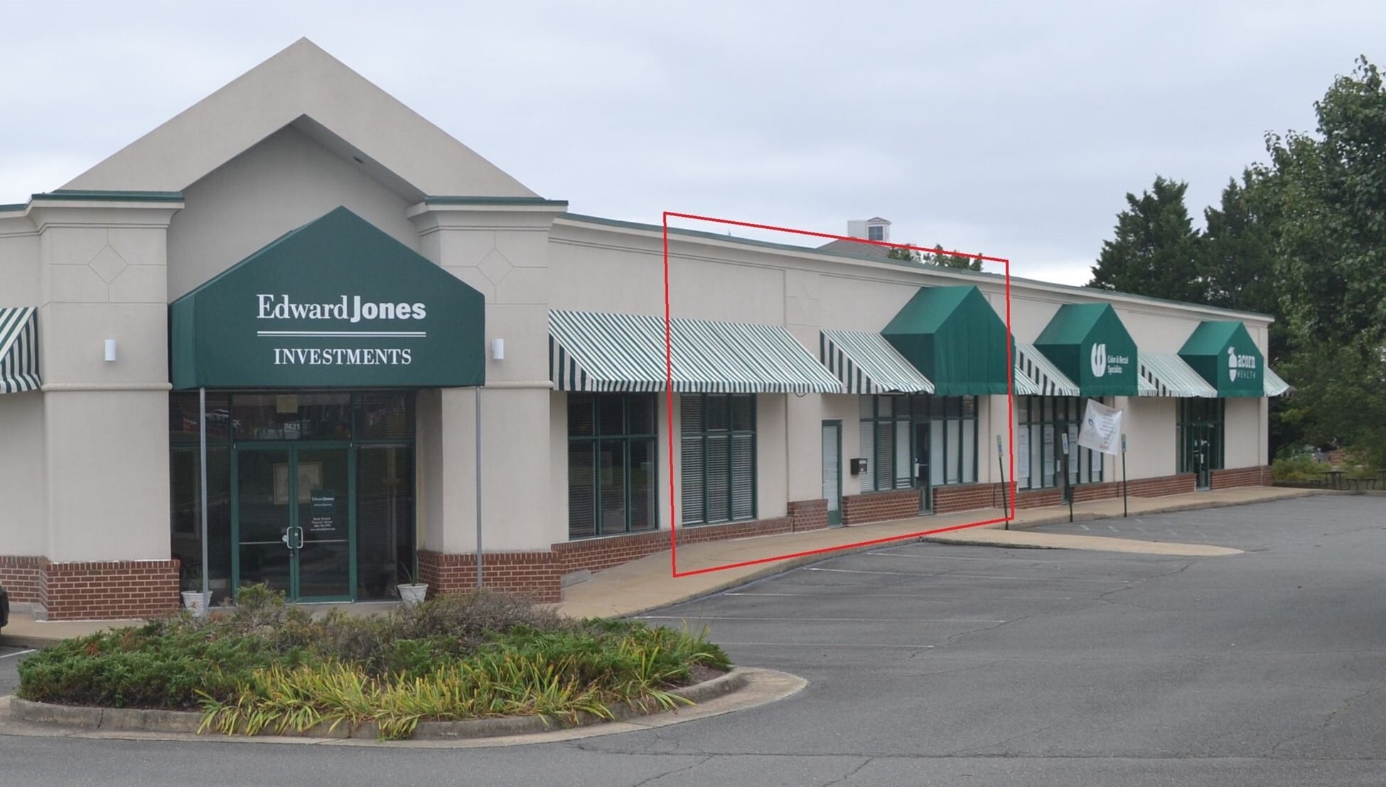 7415-7425 Lee Davis Rd, Mechanicsville, VA for lease Building Photo- Image 1 of 7