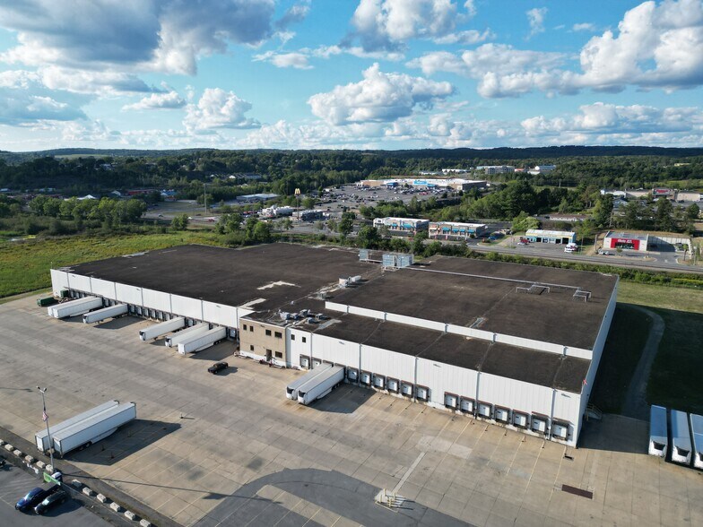 891 Beaver Dr, Du Bois, PA for lease - Building Photo - Image 1 of 20