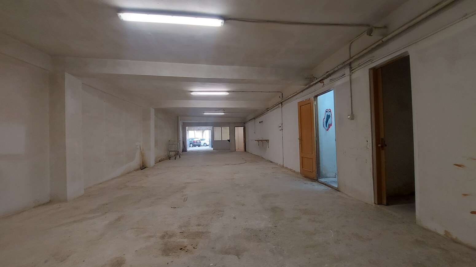 Logroño, LAR 26005 - Unit 1 - - Interior Photo - Image 1 of 7