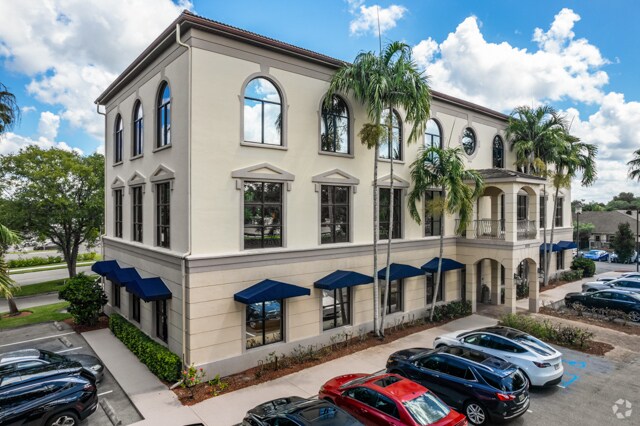 4500 Executive Dr, Naples, FL à louer Photo principale- Image 1 de 9
