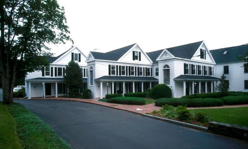 6 Pleasant St, Natick, MA à louer - Autre - Image 3 de 6