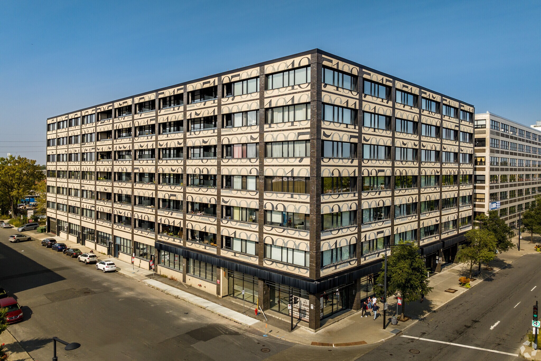 9319-9323 Av De L'esplanade, Montréal, QC à vendre Photo du bâtiment- Image 1 de 31