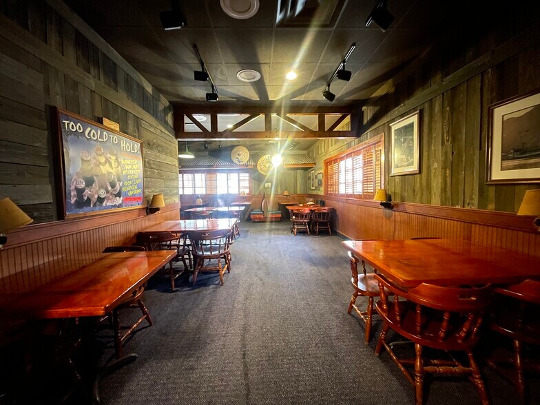 2319 W Loop 250 N, Midland, TX à vendre - Photo intérieure - Image 3 de 26