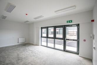 1-2 Brownrigg Yards, Newbridge for lease Interior Photo- Image 2 of 2