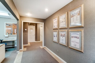 1354 N Monroe Dr, Xenia, OH à vendre Photo intérieure- Image 2 de 19