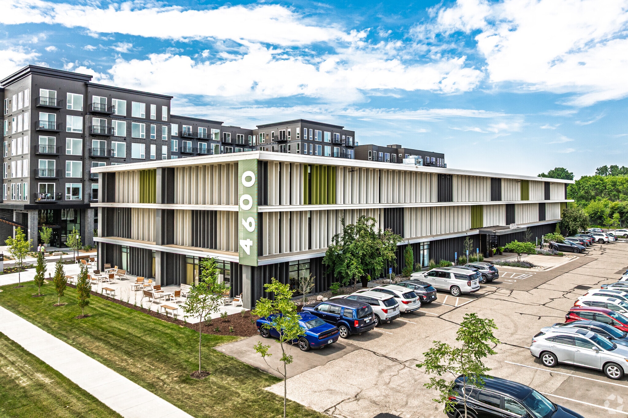 4600 W 77th St, Edina, MN for lease Building Photo- Image 1 of 53