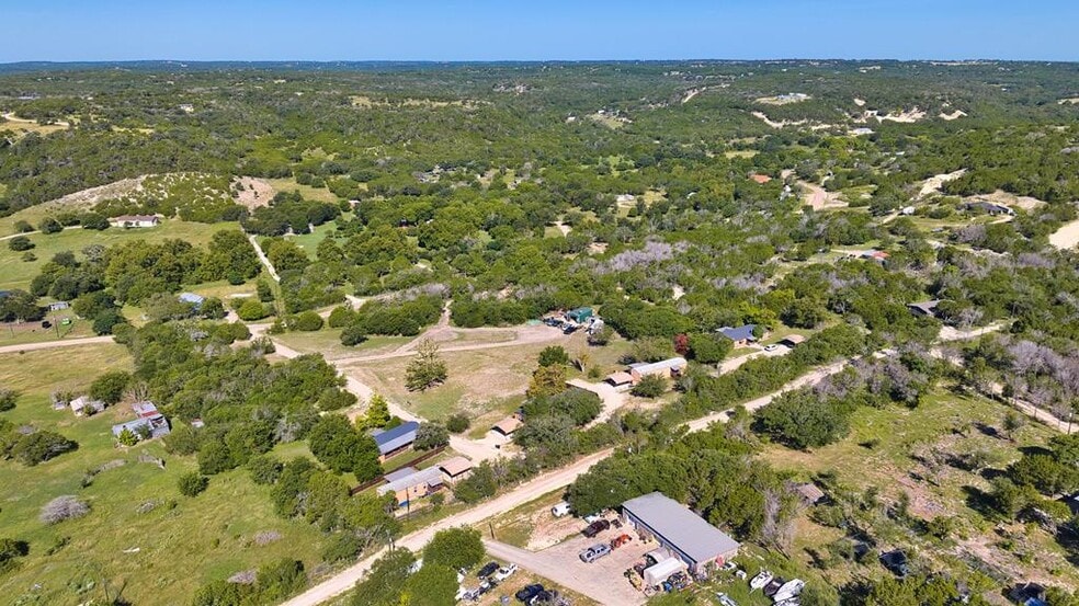 385 Camino Real Rd, Kerrville, TX à vendre - Photo du bâtiment - Image 3 de 27