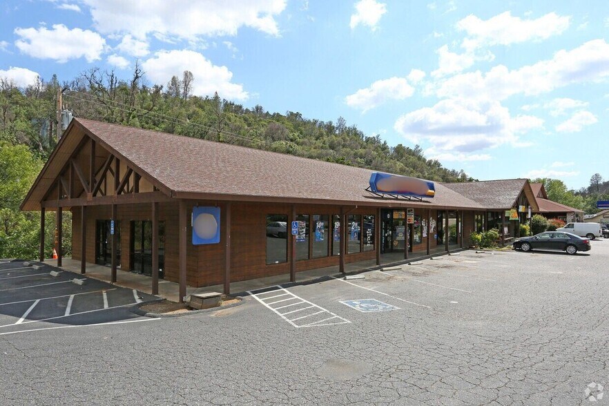 35335-35297 Highway 41, Coarsegold, CA à louer - Photo du bâtiment - Image 2 de 14