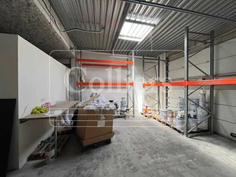 Bureau dans Aix-en-Provence à louer - Photo intérieure - Image 2 de 11