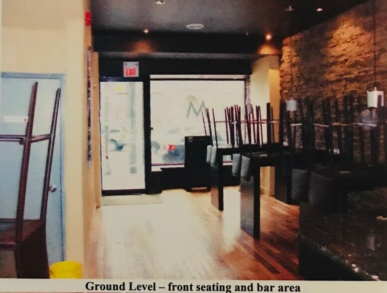 1378 Queen St. W, Toronto, ON à vendre - Photo du bâtiment - Image 3 de 5