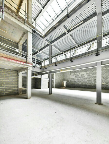 16 Bryanston St, London for lease - Interior Photo - Image 3 of 5