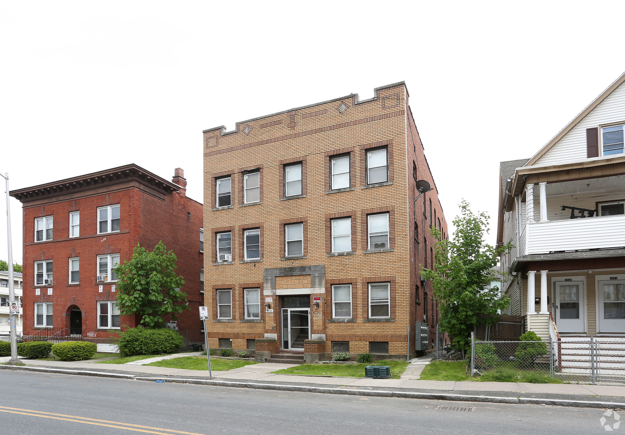 1041-1043 Capitol Ave, Hartford, CT à vendre Photo principale- Image 1 de 3