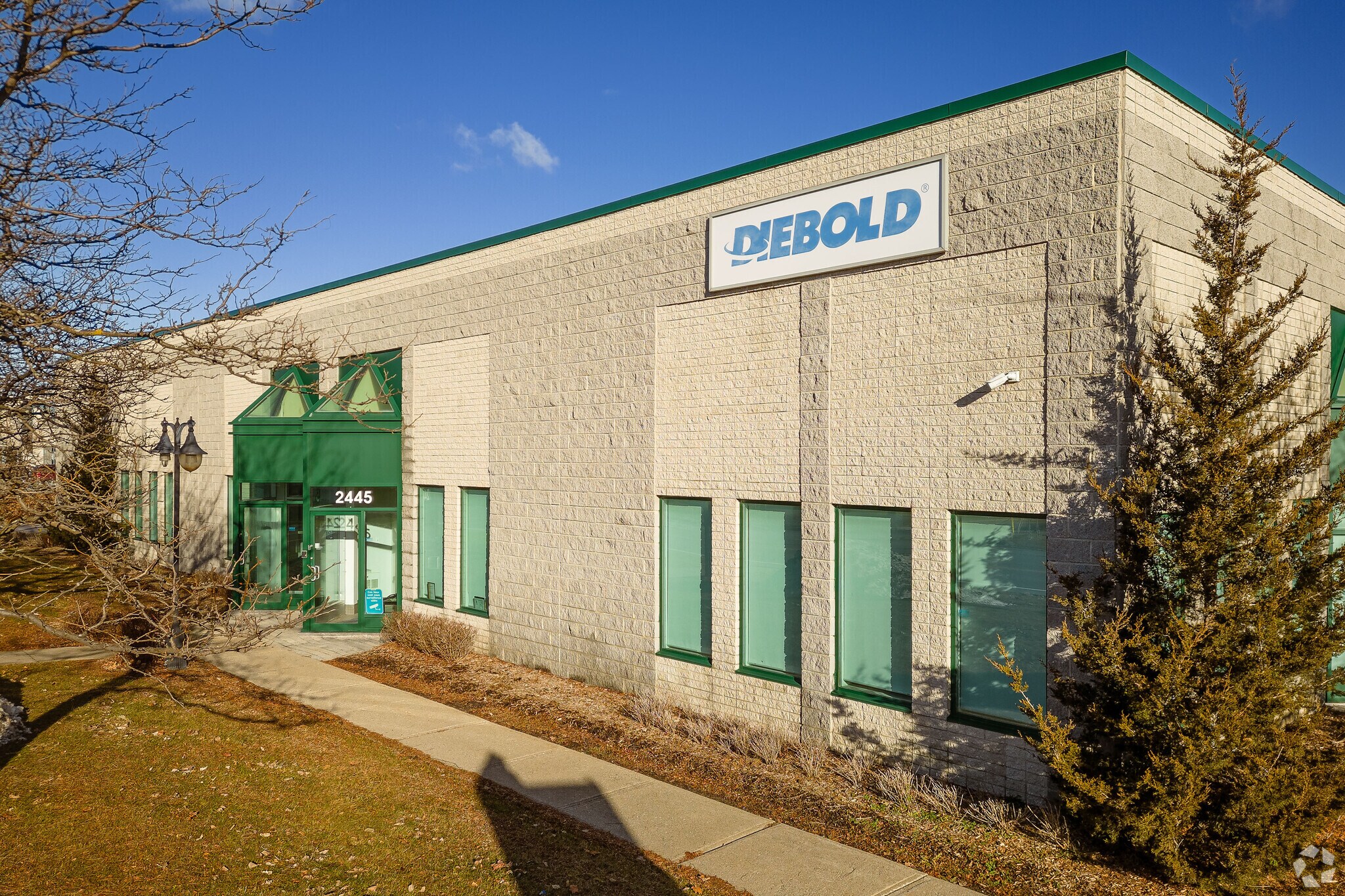 2415-2445 St Cohen, Montréal, QC for sale Building Photo- Image 1 of 1