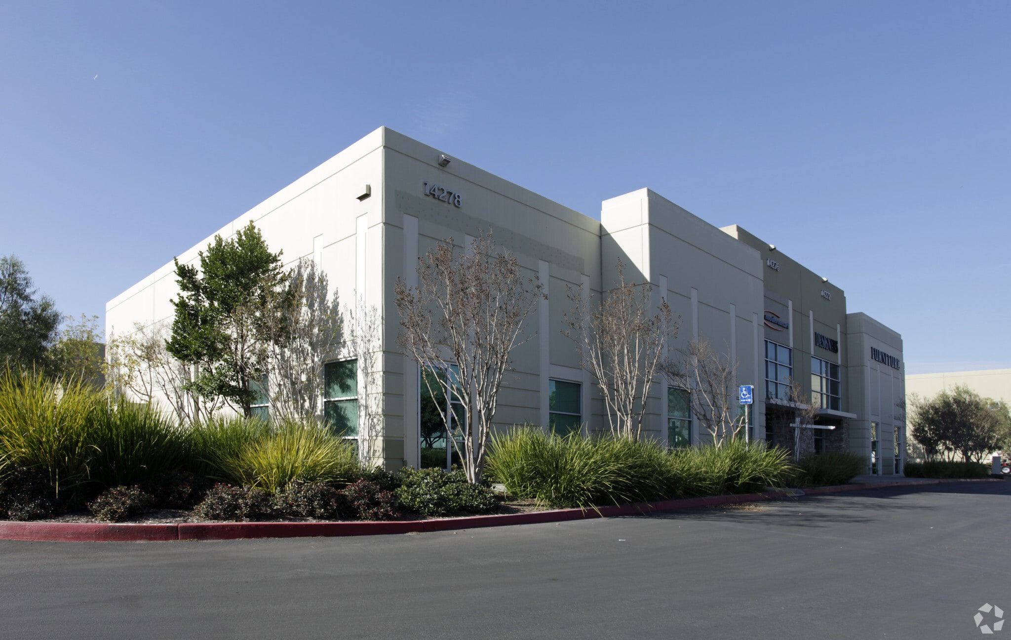 14276-14278 Euclid Ave, Chino, CA for lease Primary Photo- Image 1 of 9