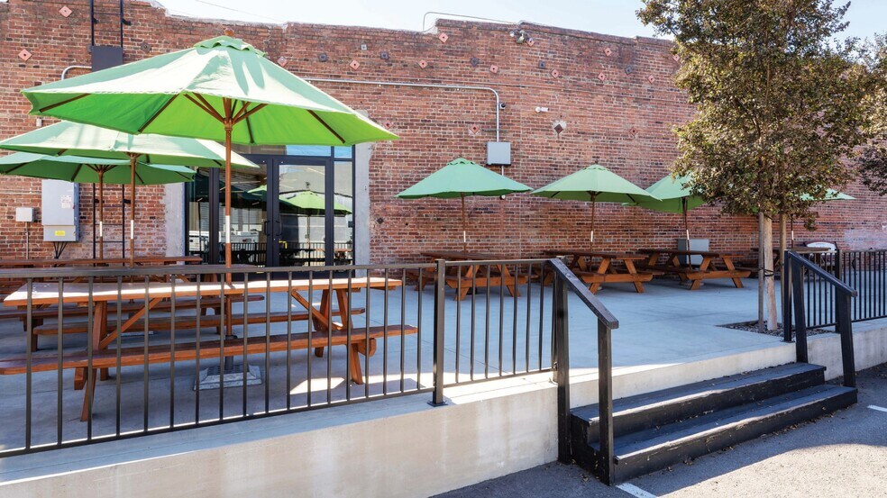 2145-2159 Sacramento St, Los Angeles, CA for sale - Building Photo - Image 2 of 9