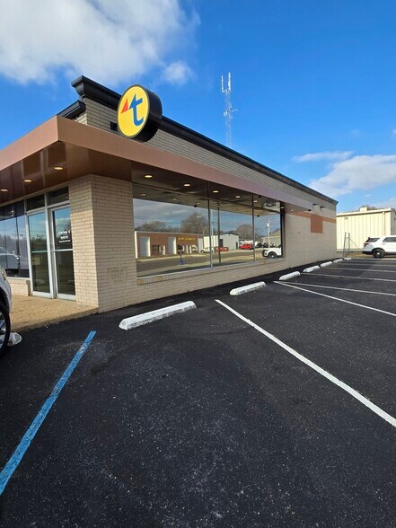 623 Perkins St, Union City, TN à vendre - Photo du bâtiment - Image 2 de 5