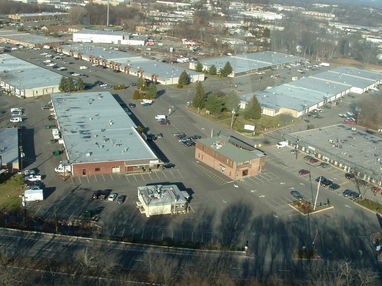 1275 Bloomfield Ave, Fairfield, NJ for lease - Primary Photo - Image 1 of 12