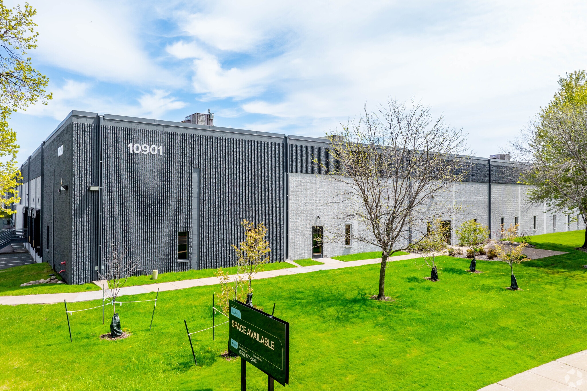 10901 Hampshire Ave S, Bloomington, MN for lease Building Photo- Image 1 of 7