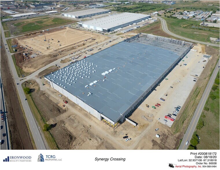 1101 Interstate 35 W, Fort Worth, TX à louer - Photo du bâtiment - Image 3 de 7